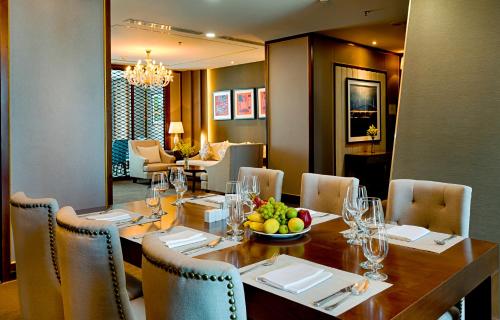 레스토랑, 그랜드 투란 호텔 (Grand Tourane Hotel) in 다낭