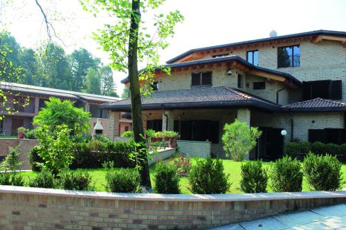  Maison d'Elite, Pension in Seregno bei Verano Brianza
