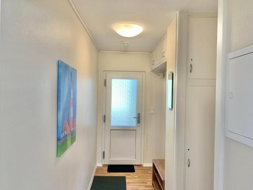 Apartment with Balcony image 5