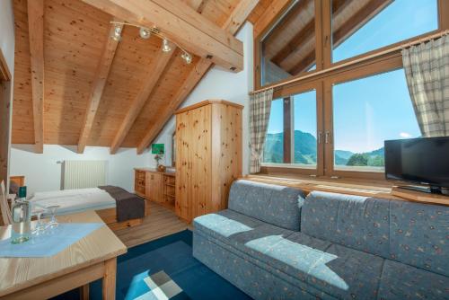 Family Room with Mountain View