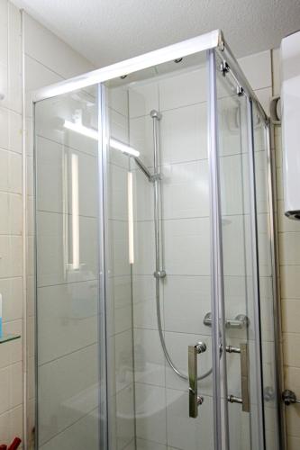 Ferienwohnung Maisentalblick mit toller Aussicht - image 9