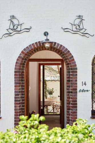 Four-Bedroom House image 10