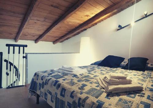  Chez Uccio in Torre Faro