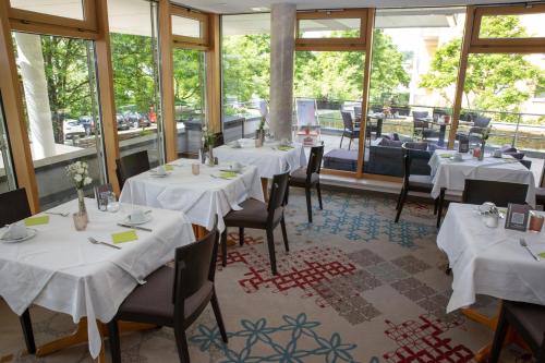 餐飲選擇, 卡普茲奈霍夫酒店 (Hotel Kapuzinerhof) in 里斯河畔比伯拉赫