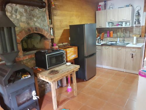 设施服务, Potok kuca sa bazenom in 科尼茨