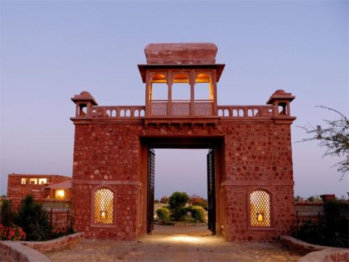 The Royal Safari Camps