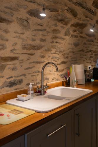 Le Gîte de Martine Condom d'Aubrac gîte à louer Castelnau-de-Mandailles