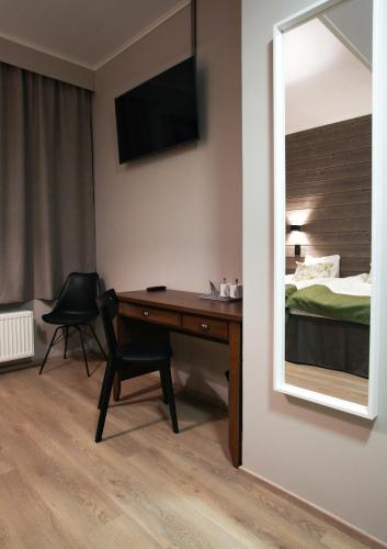 1 twin bed