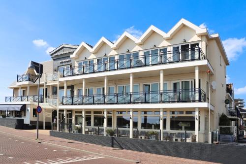 Strandhotel de Vassy 2