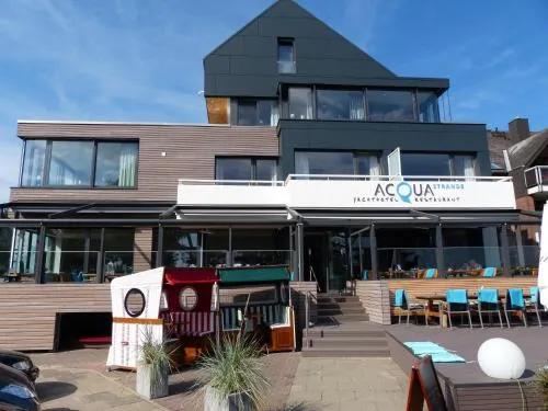 ACQUA Strande Yachthotel & Restaurant in Strande, Deutschland