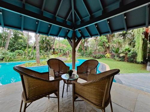 SaffronStays Kimaya, Alibaug