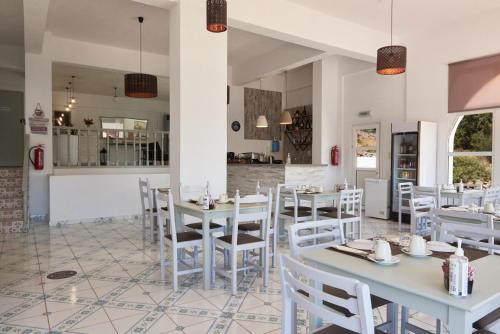 HOTEL ATHINA - image 14