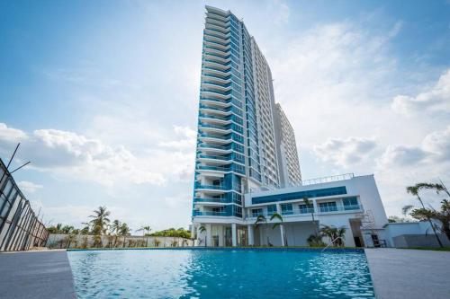 Brand New June 2022 steps from the beach sleeps 4! photo 4