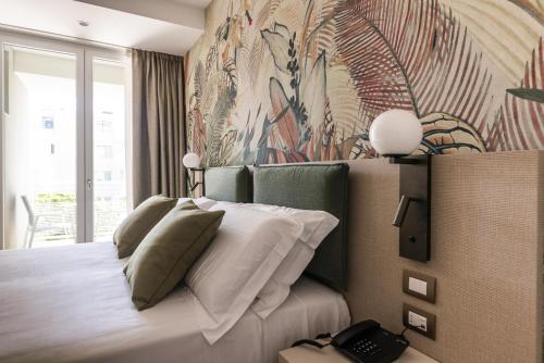 Double Room image 6