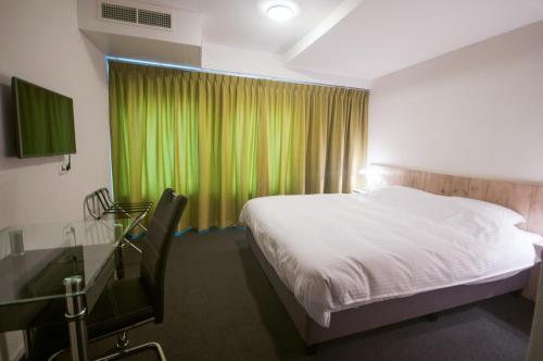 Hotel Taurus - image 14