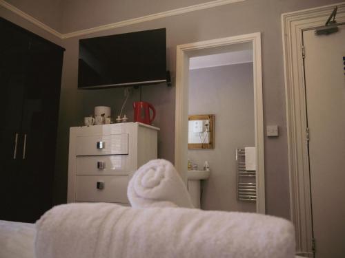 Hotelanfield - image 3