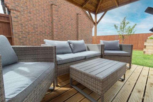 Зручності, Cedar Drive, Holbeach - 1 to 4 - Self Catering in Спалдінг