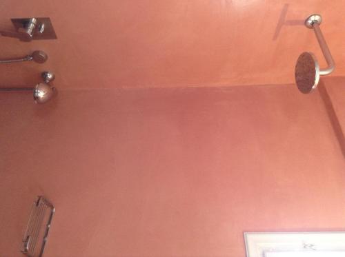 King Thiras Hotel - image 11