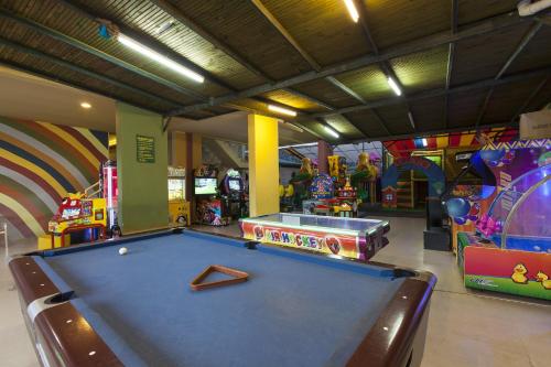 Exelsior Annex