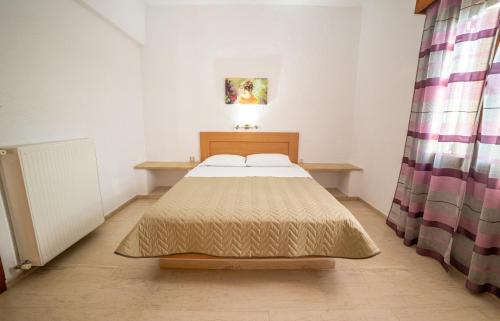 2 bedrooms, 4 beds