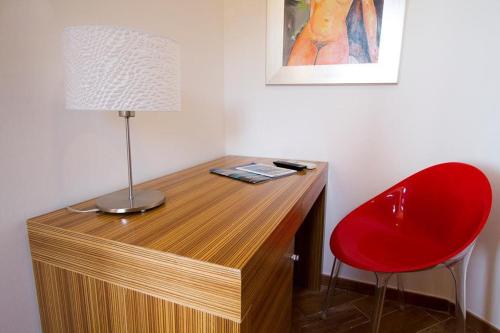 Nuraghe Apartments — Photo 6