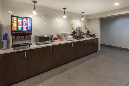 La Quinta Inn & Suites by Wyndham Houston Northwest