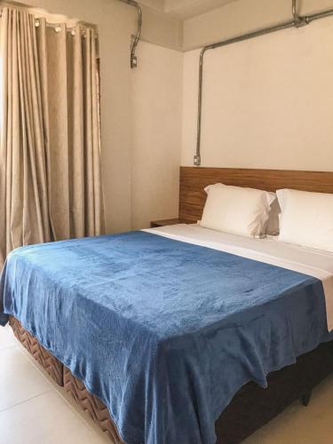 2 bedrooms, 4 beds