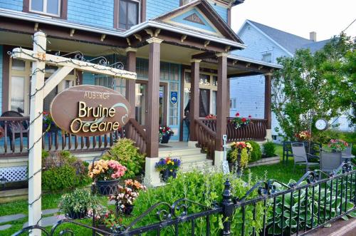 ทางเข้า, Auberge Bruine Océane in มาเทน (QC)