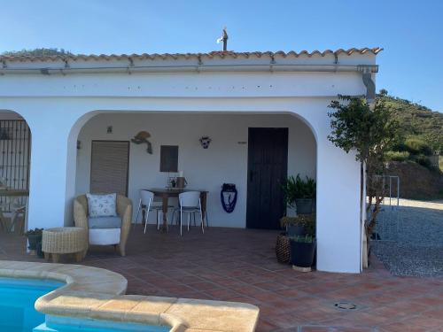 A szálláshely kívülről, Casa la Quinta in Riogordo