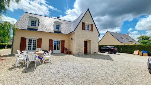 Villa Les Bleuets SMB gîte à louer Saonnet