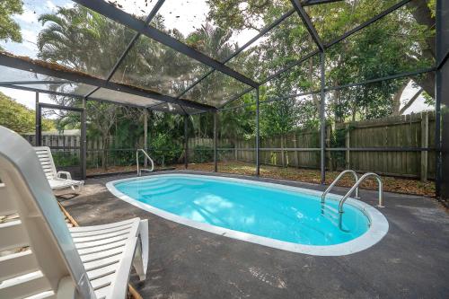 Beautiful Seminole Pool Home just Minutes to The Gulf