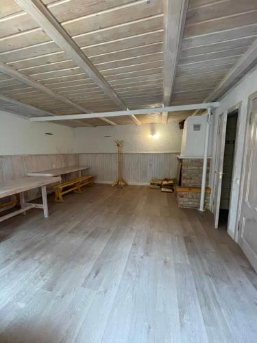 Pulkvedis Guest House - image 14