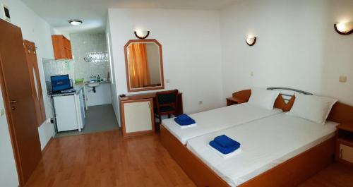 Hotel Aia Kavatsi