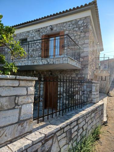 Το πέτρινο της Δώρας, Kakovatos (Foto 5)