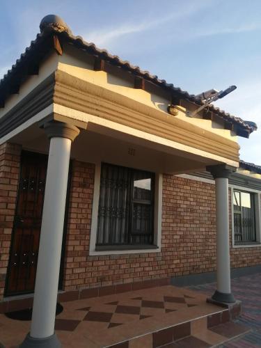 Exterior view, Beautiful & Serene Airbnb house in Klerksdorp