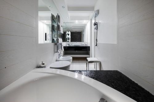 LHP Suite Roma Piazza del Popolo - image 5