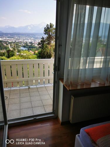Panoramablick Exklusiv - Apartment - Villach