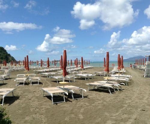 Suite Hotel Nettuno - image 3
