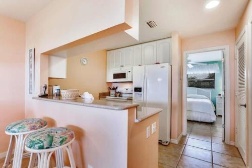 Sanibel Arms G6 - image 5