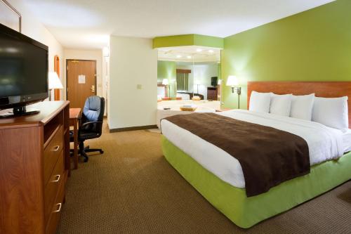 AmericInn by Wyndham Thief River Falls in Thief River Falls (MN)