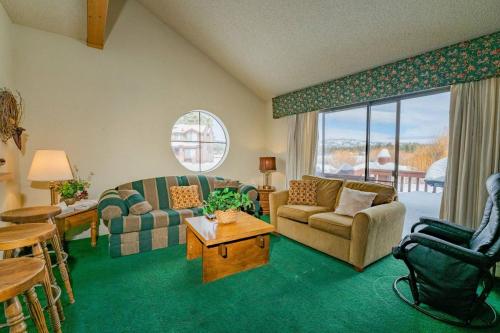 Mountain Haven Condo - image 3
