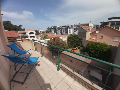 Centre, Grand T2 balcon Pkg, plage gare 600m, Trés calme