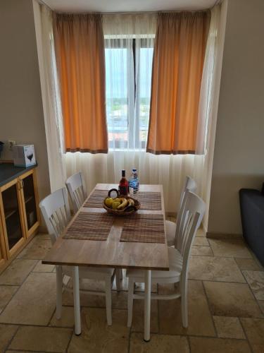 Nana apartment in Kaliakria resort in كافارنا
