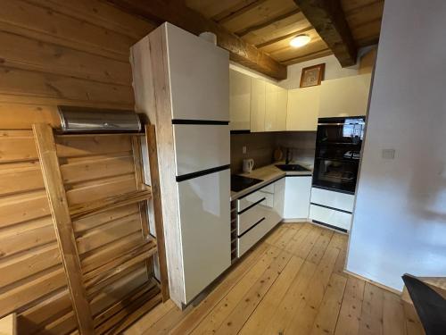 特尔乔瓦 Chata za potokom 4星级 民宿 设施