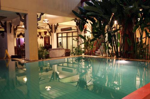 Double or twin room, air conditioning