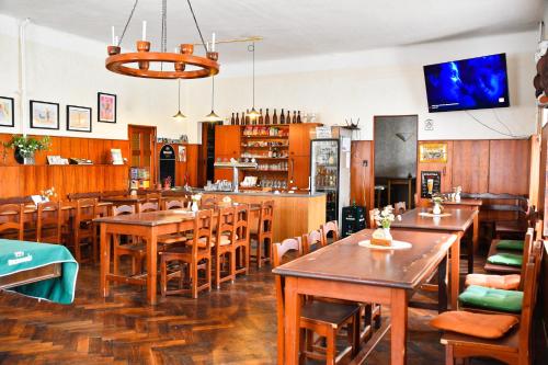 مطعم, Hostinec a penzion U Rezku in هراديك Jindrichuv