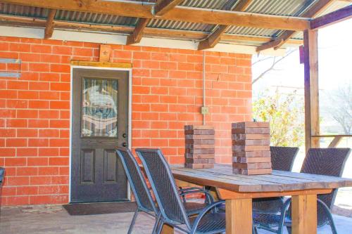 Geronimo Creek Retreat Glamping Cabin #3 - main image