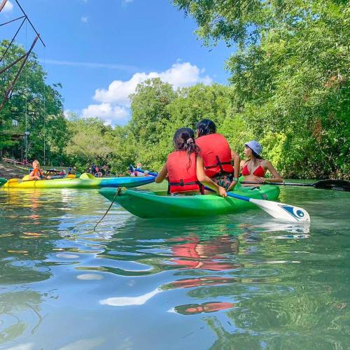 Geronimo Creek Retreat Glamping Cabin #5 - image 3