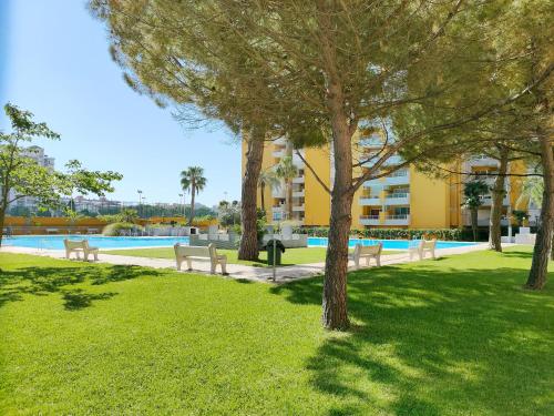 Global Properties, Apartamento con piscina en Residencial Brezo