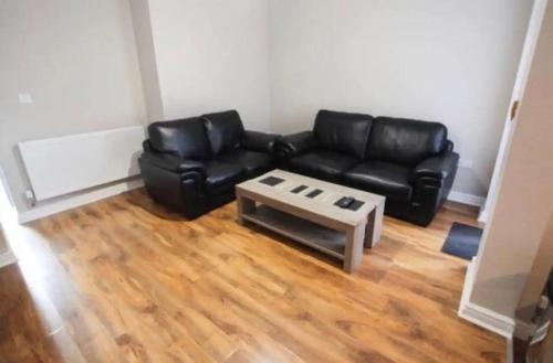 . Host Liverpool - City Centre Townhouse, Group Friendly & Parking